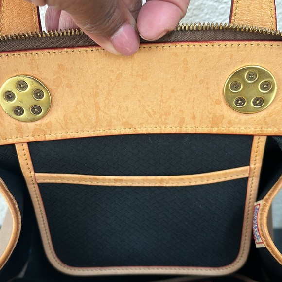 Beautiful vintage Dooney and Bourke - Picture 11 of 13